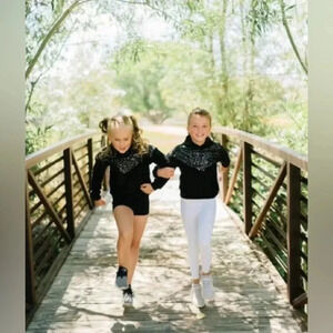 Zyia Kids Sparkle and Shine Hoodie-Size 12-14